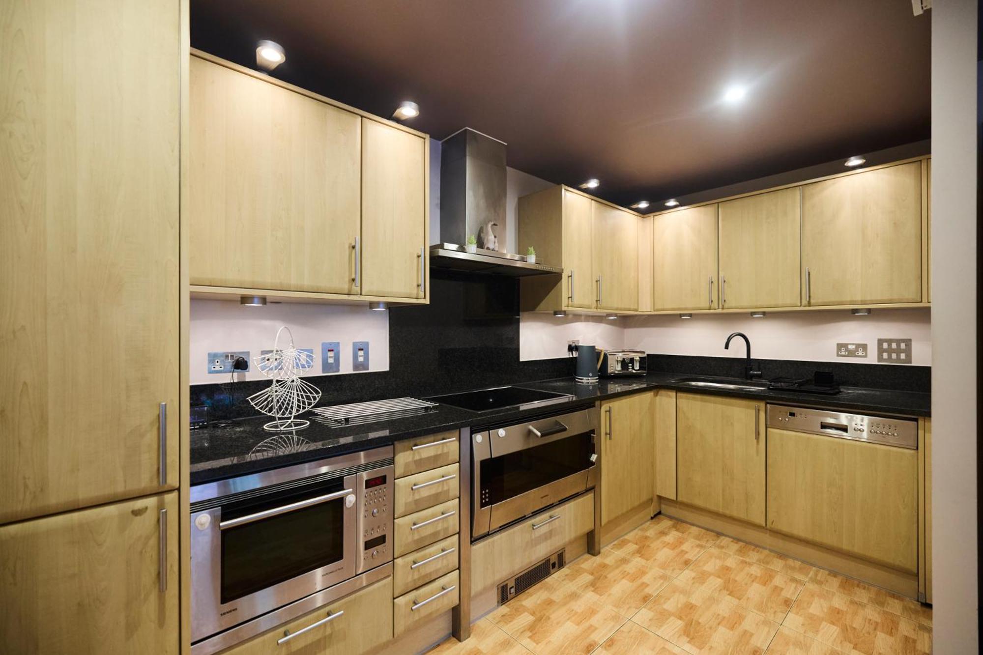 The Vauxhall Hideout - Comfy 2Bdr Flat With Balcony Londres Exterior foto
