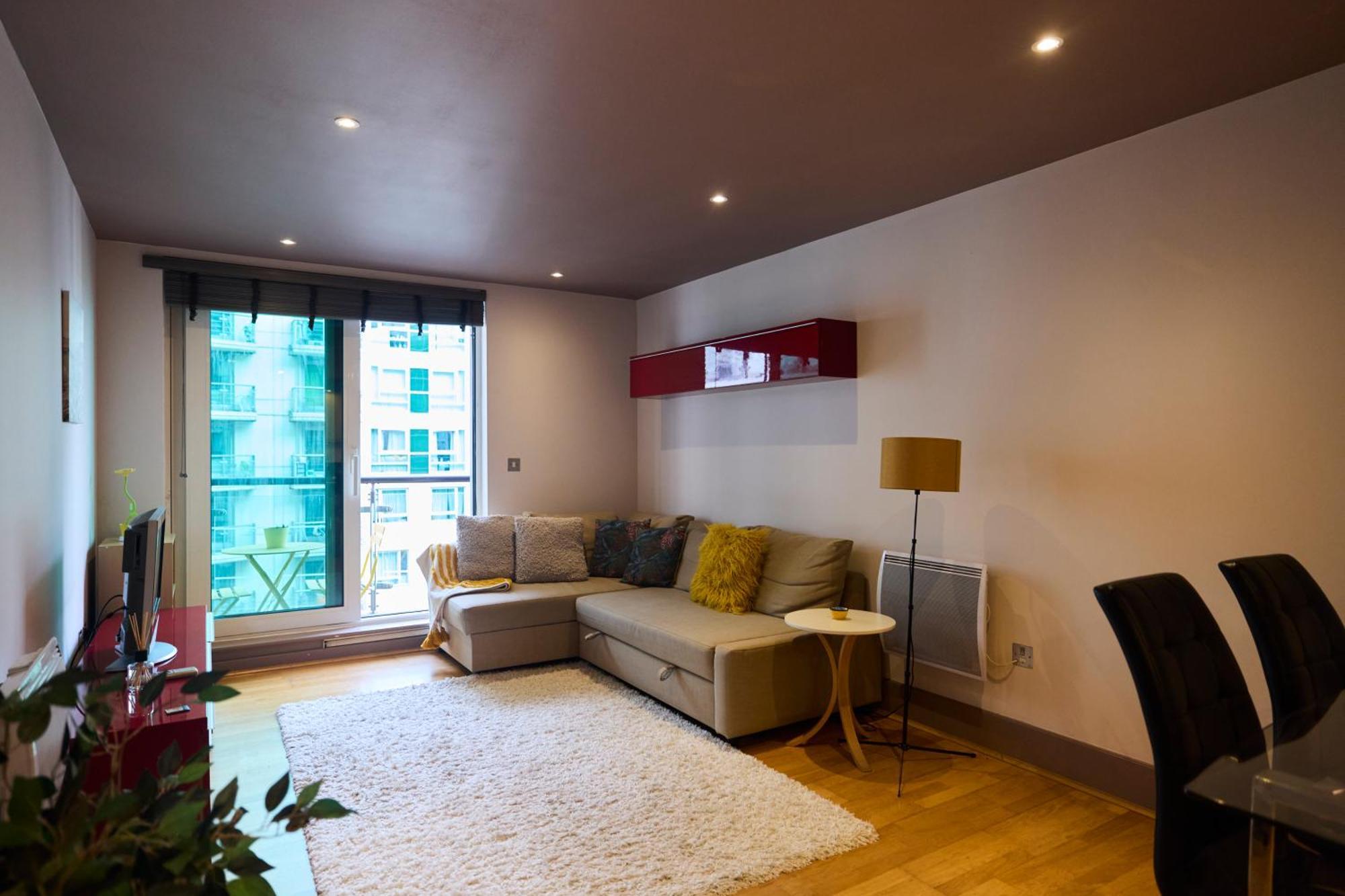 The Vauxhall Hideout - Comfy 2Bdr Flat With Balcony Londres Exterior foto